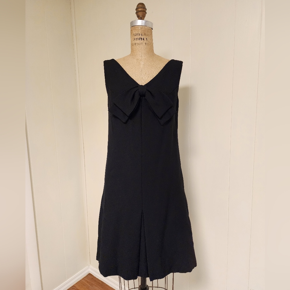 Saks fifth Ave vintage bow dress